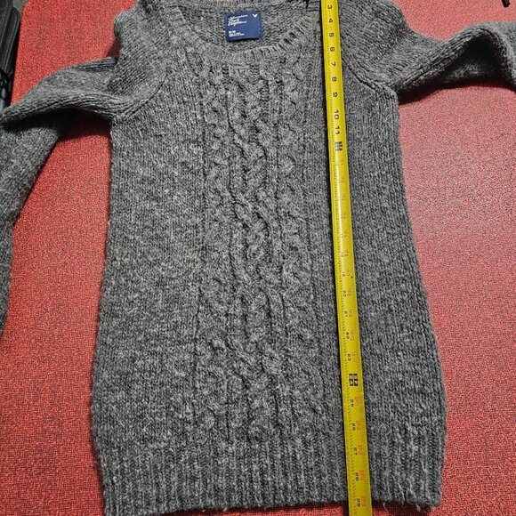 American Eagle Wool/Alpaca Cable Knit Sweater M Gray Scoop Neck Preppy Neutral - Picture 7 of 9